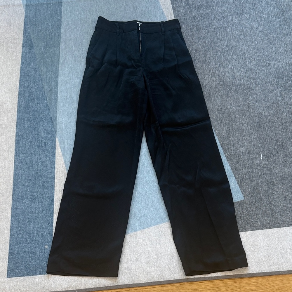 Aritzia Satin Effortless Pants, Black, Size 0 Short
